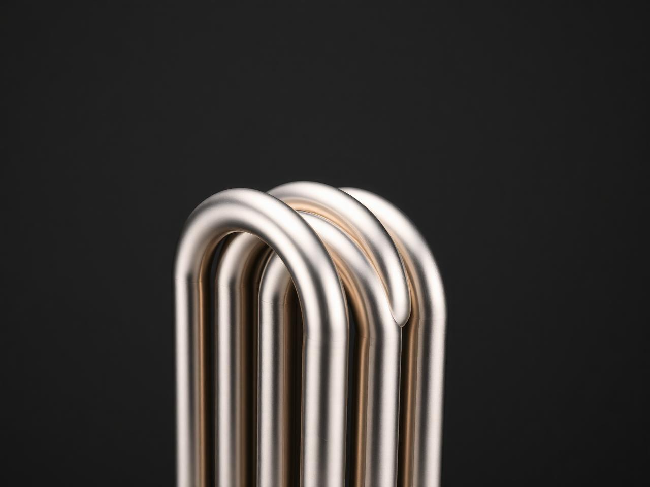 Titanium heat exchanger tube bundle